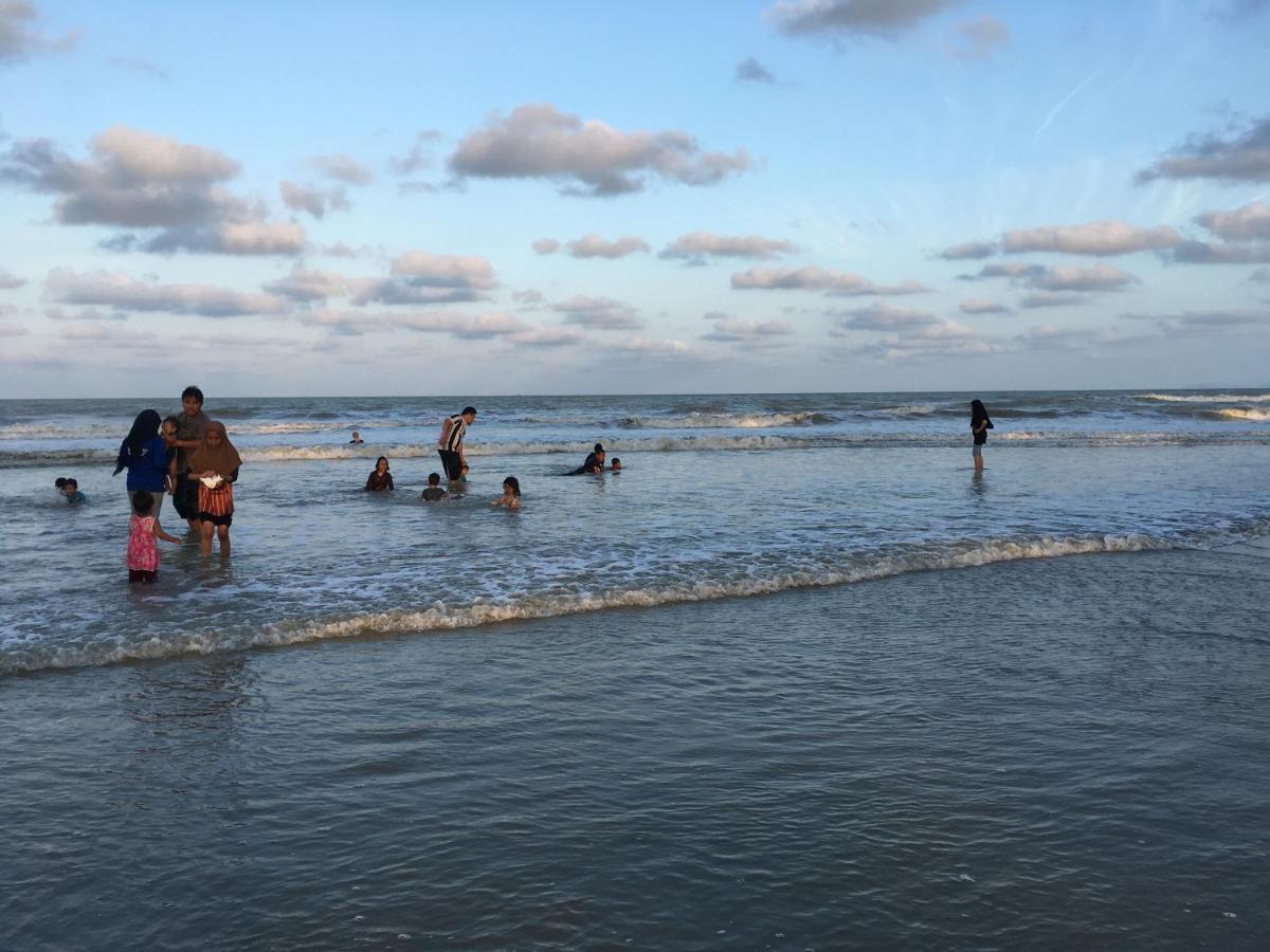 Arwaa Homestay Beachview Bachok Exteriör bild