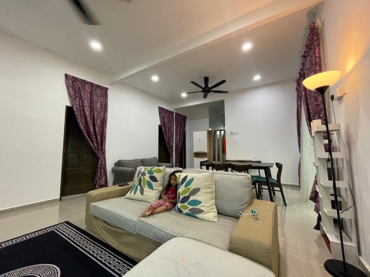 Arwaa Homestay Beachview Bachok Exteriör bild